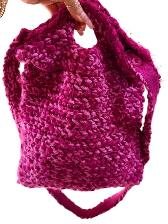 GAP Handbags - Vintage GAP Pink Crochet Knit Crossbody Bag Y2K Boho Festival Shoulder Purse
